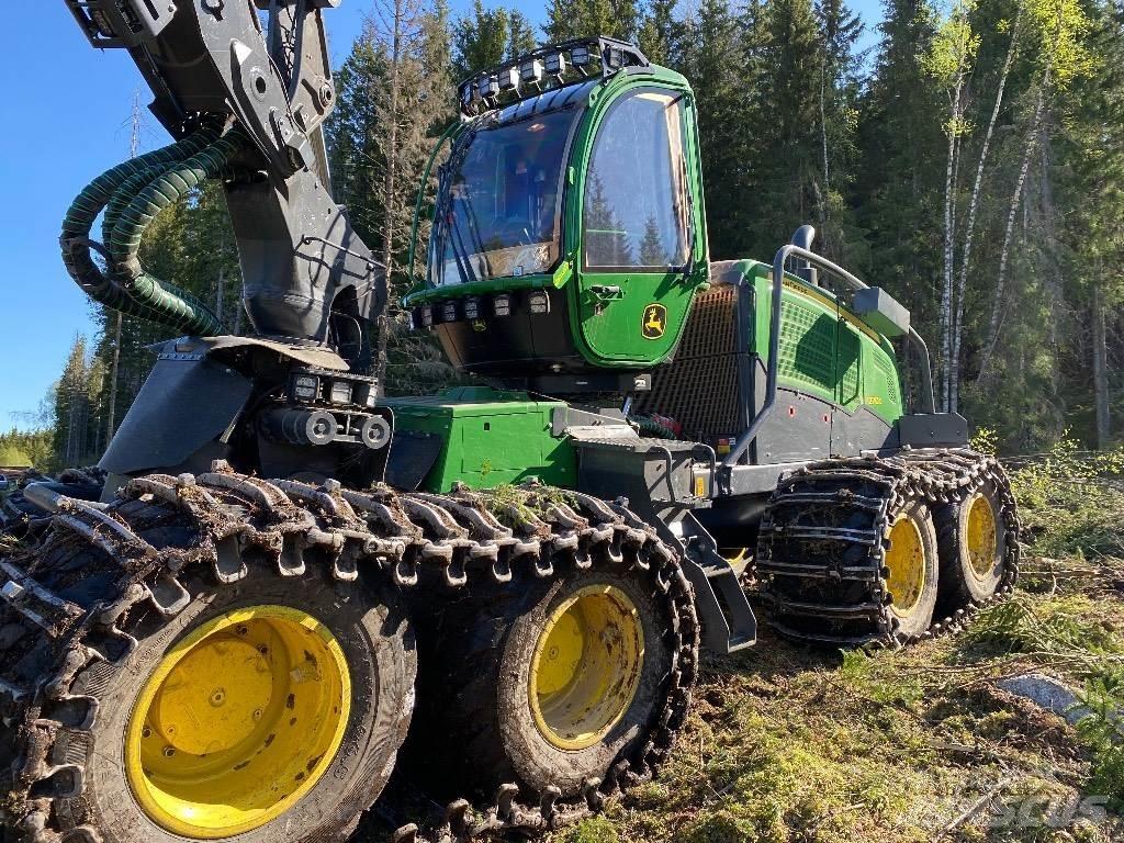 John Deere 1270 G Betakarítók