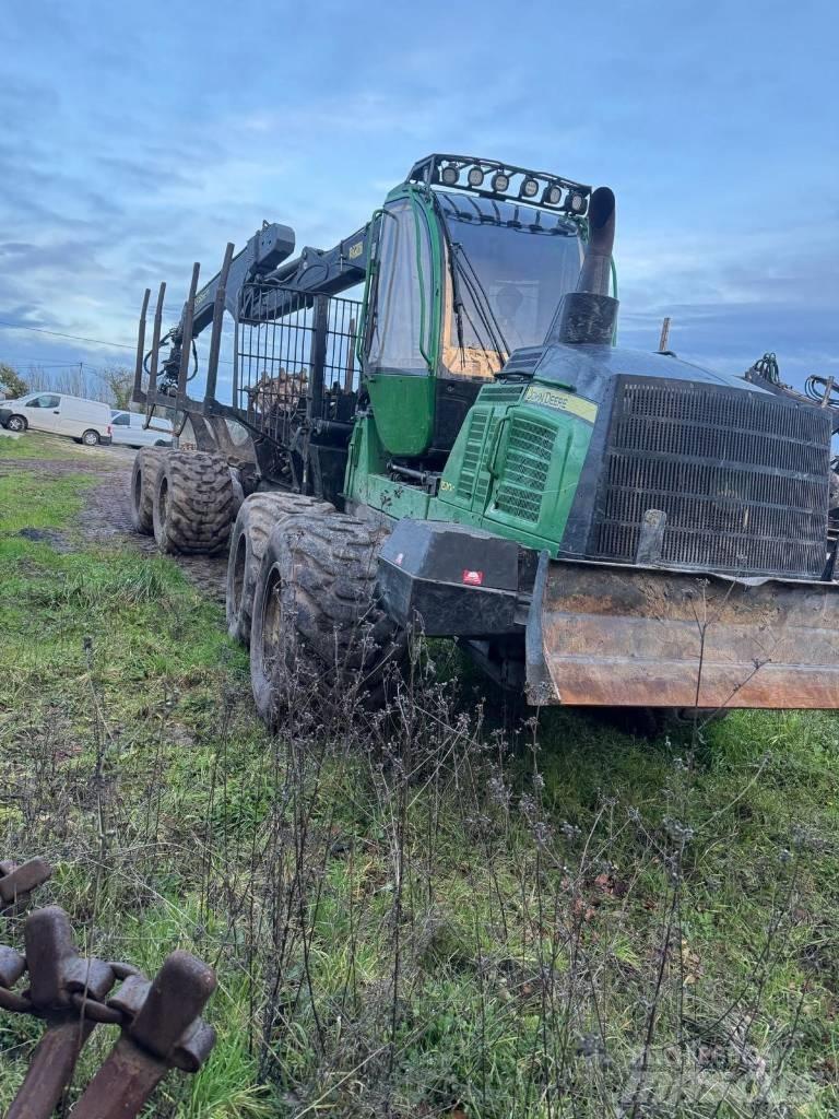 John Deere 1510G Kihordók