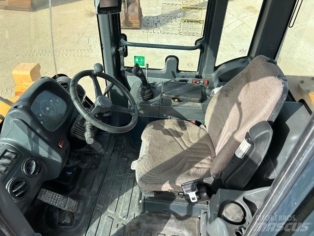 Hyundai HL 757-9 A Gumikerekes homlokrakodók
