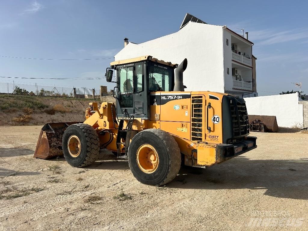 Hyundai HL 757-9 A Gumikerekes homlokrakodók