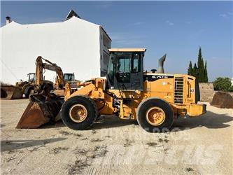 Hyundai HL 757-9 A Gumikerekes homlokrakodók