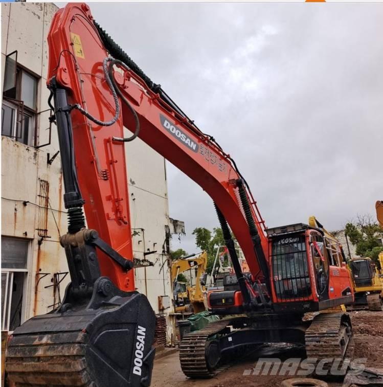 Doosan DX 340 LC Lánctalpas kotrók