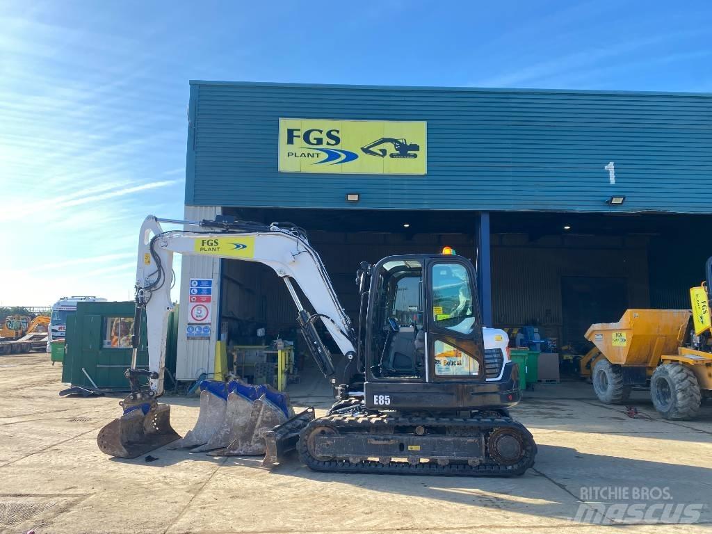 Bobcat E 85 Közepes (midi) kotrók 7 t - 12 t