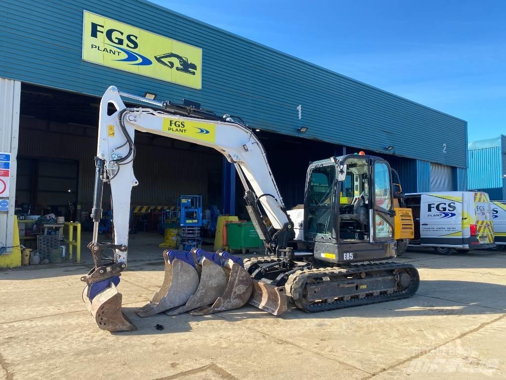 Bobcat E 85 Közepes (midi) kotrók 7 t - 12 t