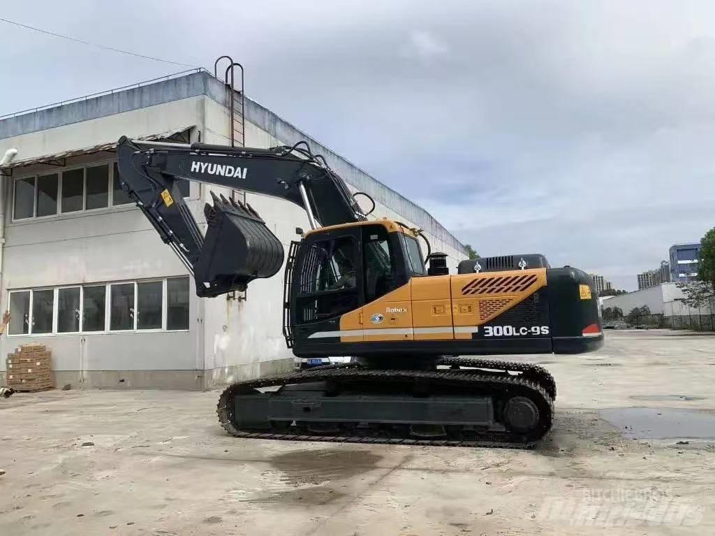 Hyundai 300-9 Lánctalpas kotrók