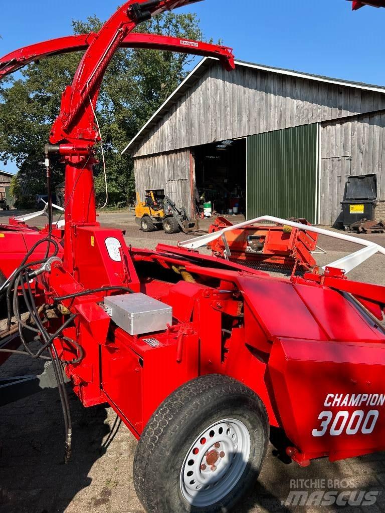 Kemper Champion 3000 Szecskázók