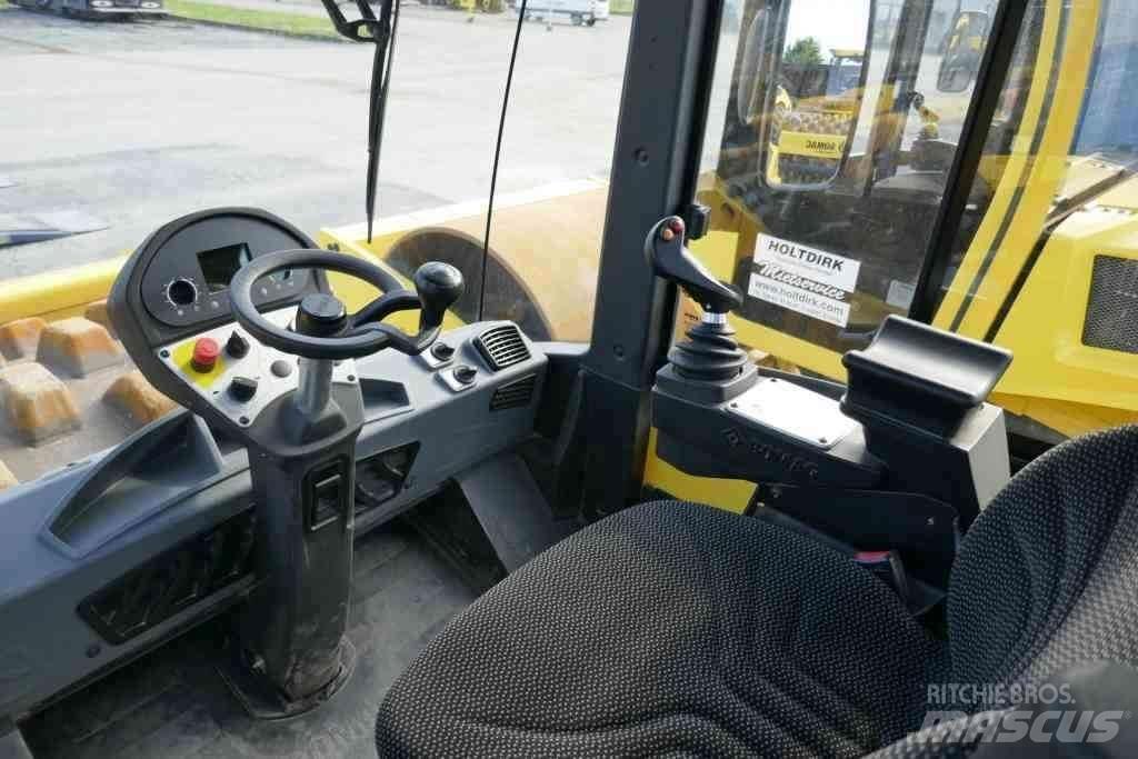 Bomag BW 219 PDH-5 Talajtömörítő gépek
