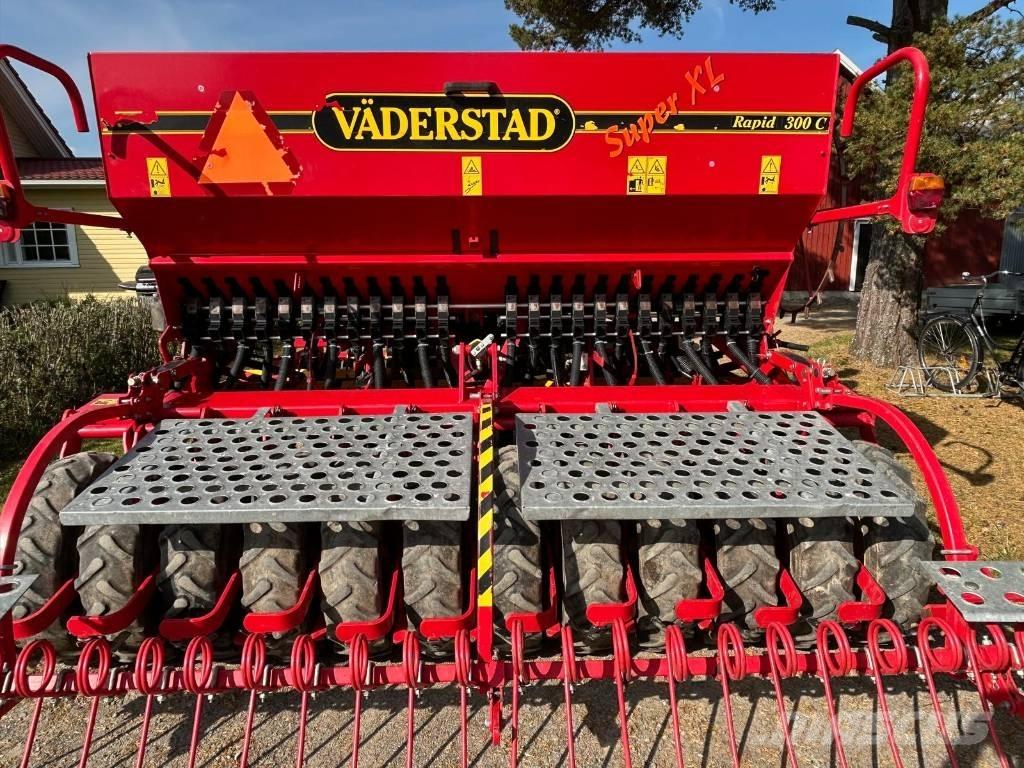 Väderstad RAPID 300C Vetőgépek