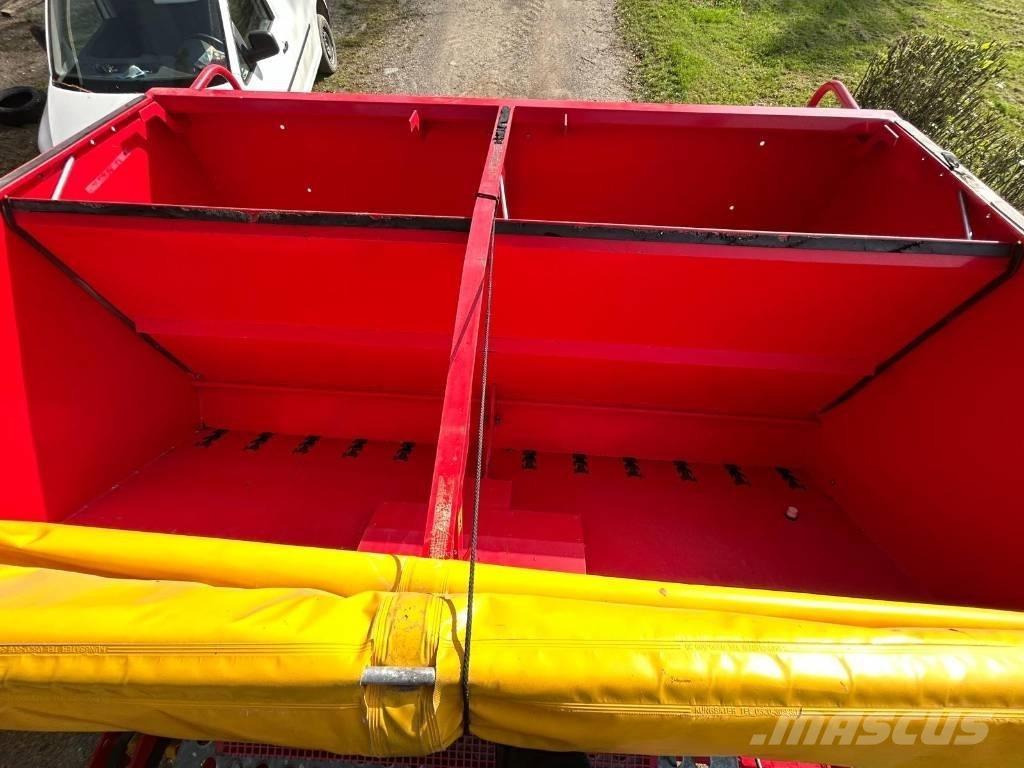 Väderstad RAPID 300C Vetőgépek