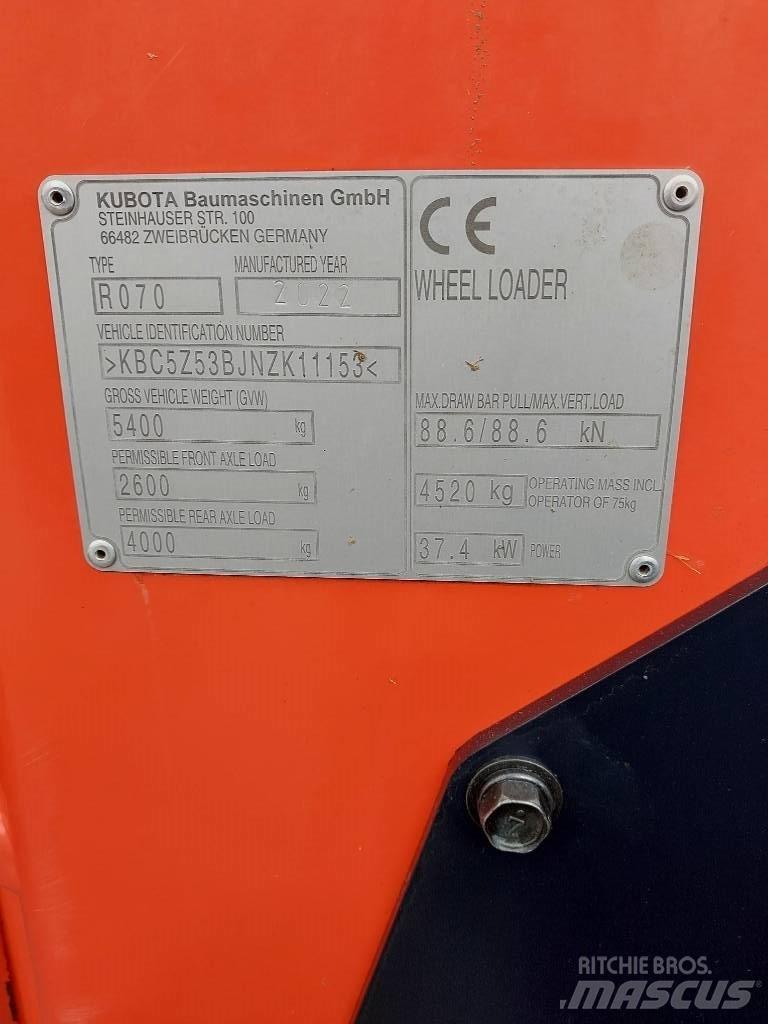 Kubota R 070 Gumikerekes homlokrakodók