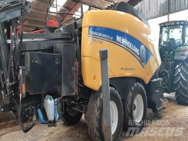 New Holland BB890 Traktorok