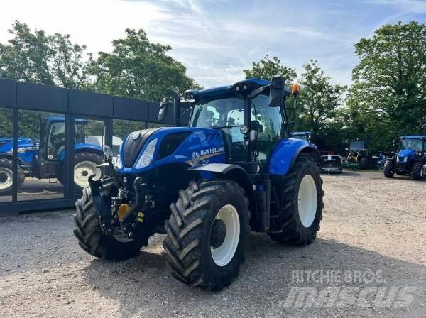 New Holland T7.225 Traktorok