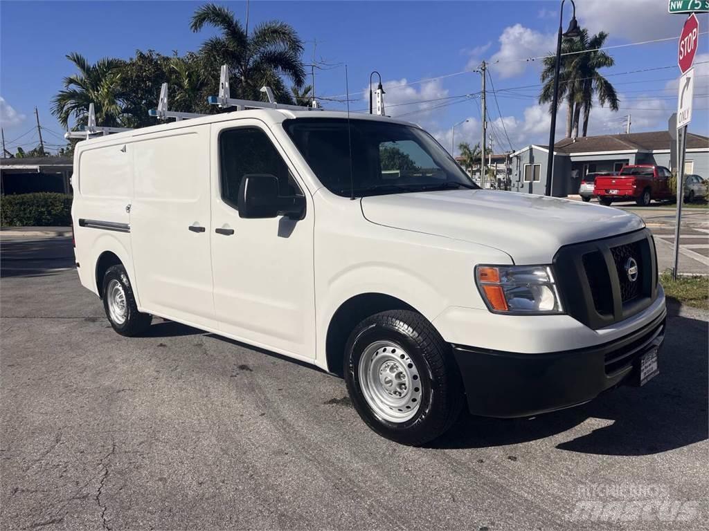 Nissan NV Egyéb