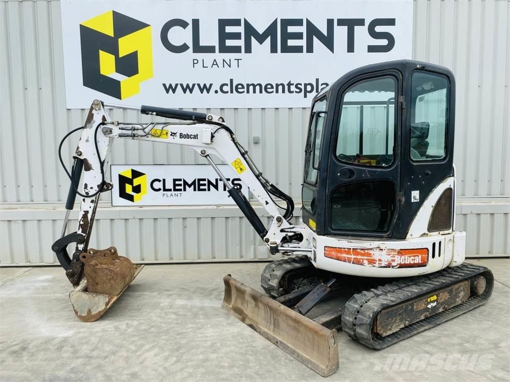 Bobcat 428 Mini kotrók < 7t