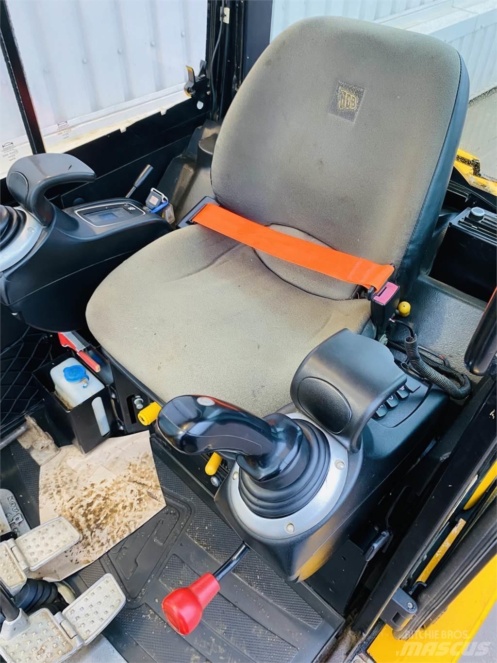 JCB 8026CTS Mini kotrók < 7t