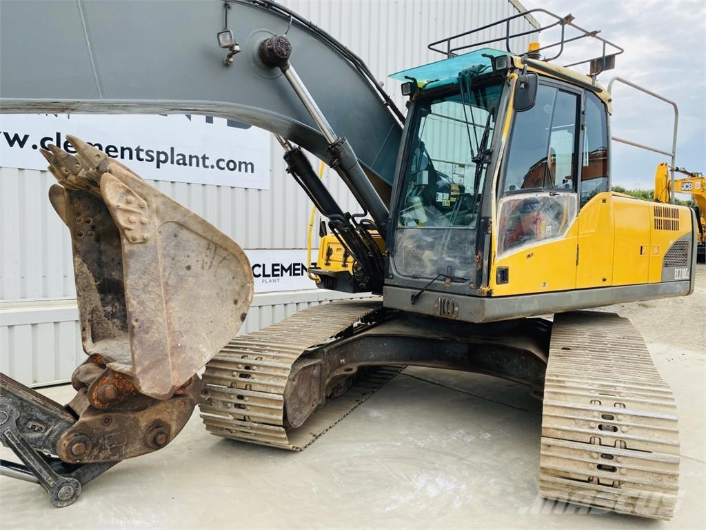 Volvo EC210CL Lánctalpas kotrók
