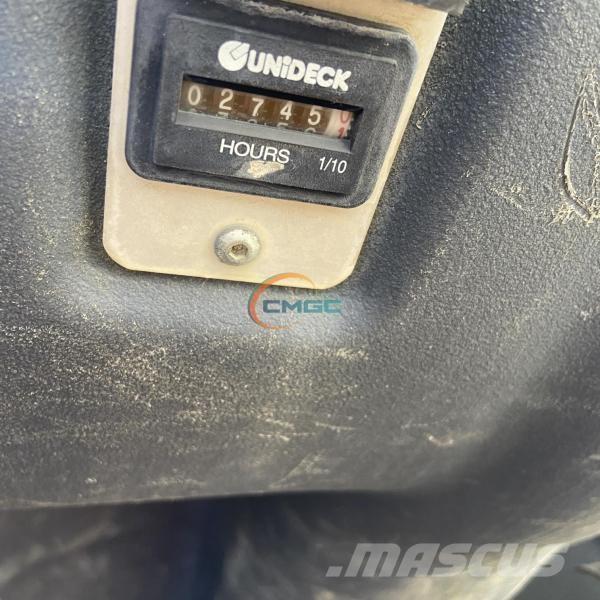 Ausa D600 APG Nehézdömper