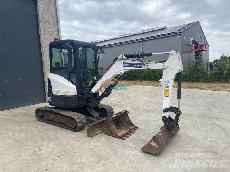 Bobcat E 26 Gumikerekes kotrók