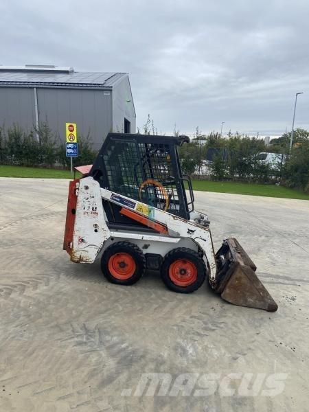 Bobcat S 70 Gumikerekes homlokrakodók