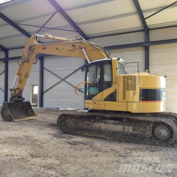 CAT 321C LCR Gumikerekes kotrók
