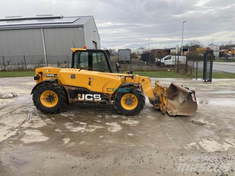 JCB 525.60 Teleszkópos rakodók