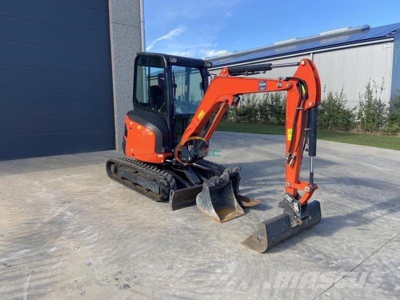 Kubota U27-4 HI Gumikerekes kotrók
