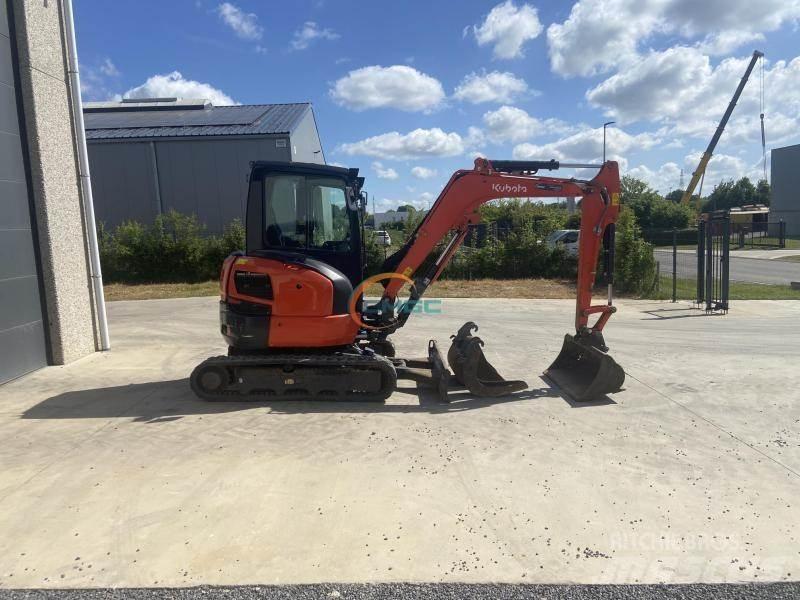 Kubota U36-4 Gumikerekes kotrók