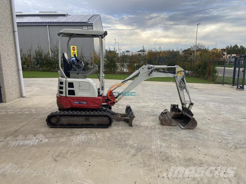 Takeuchi TB217R Gumikerekes kotrók