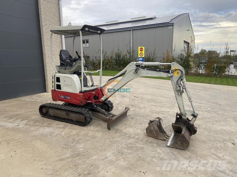 Takeuchi TB217R Gumikerekes kotrók