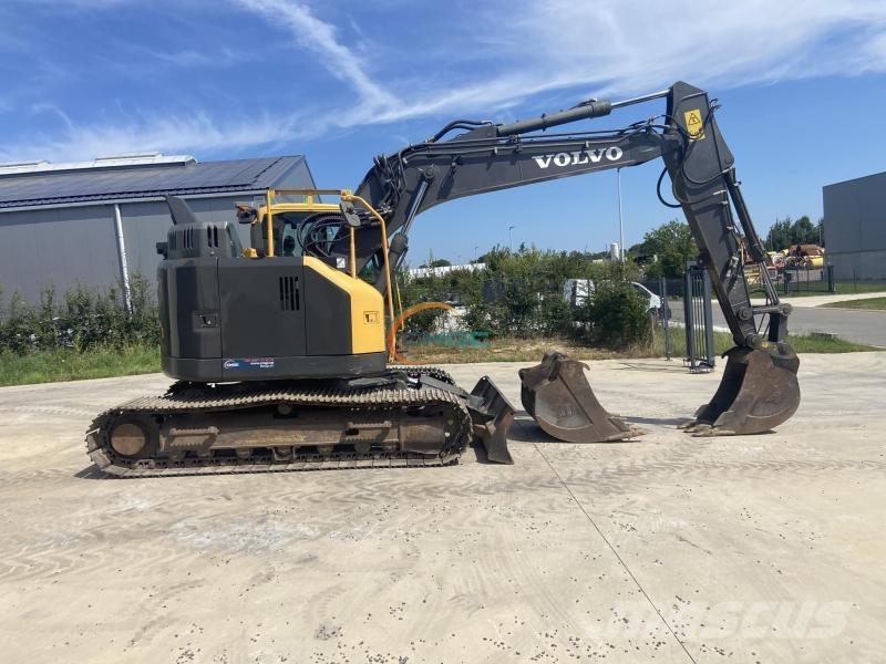 Volvo EC45 Gumikerekes kotrók