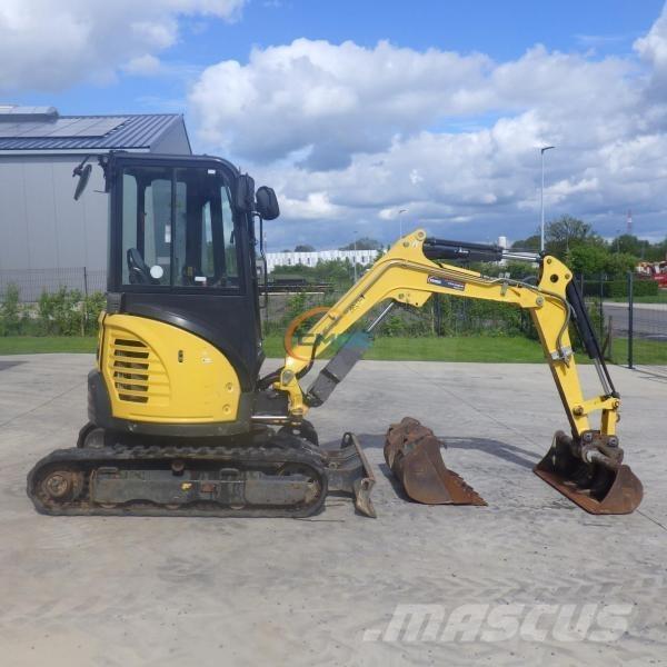 Yanmar VIO 26-6 Gumikerekes kotrók