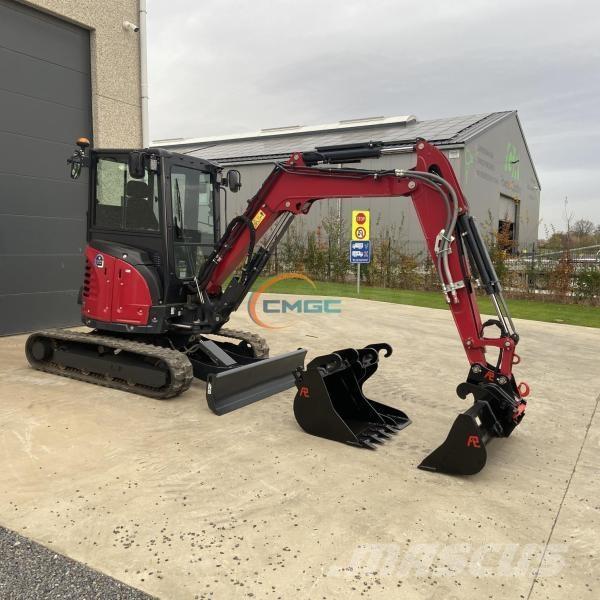 Yanmar VIO38-6 Gumikerekes kotrók