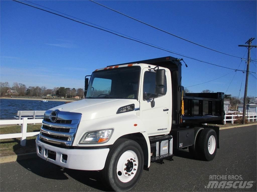 Hino 268 Billenő teherautók