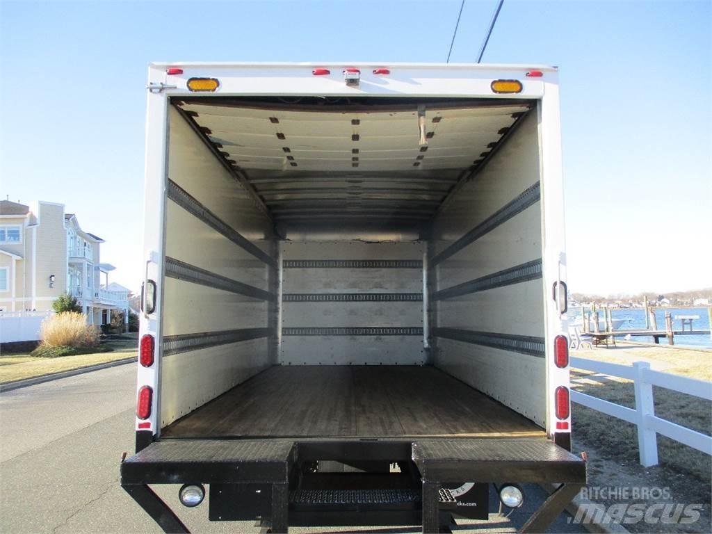 Isuzu NQR Dobozos teherautók