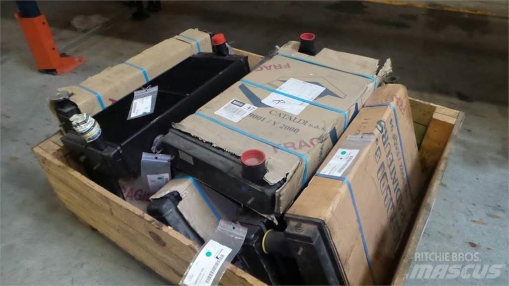 CASE 1188 Motorok