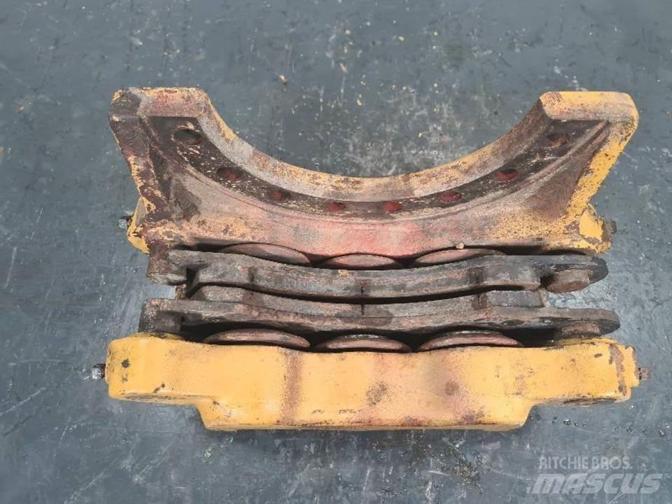 CAT 730 Váltók