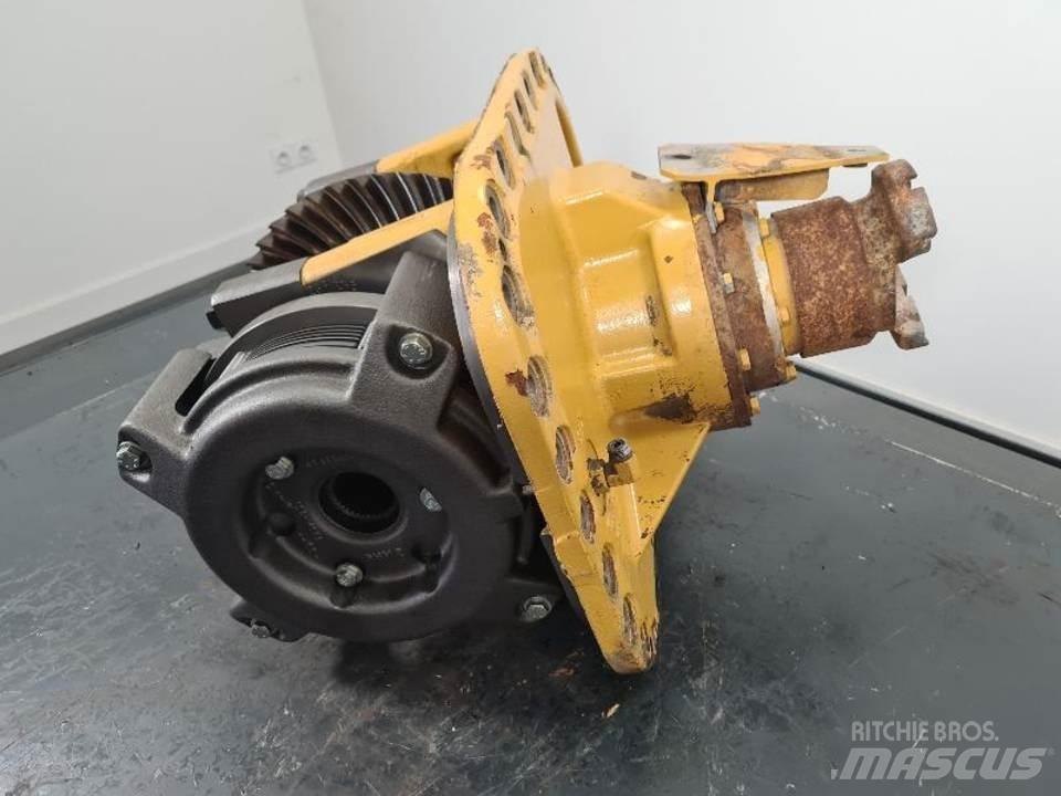 CAT 735 Váltók