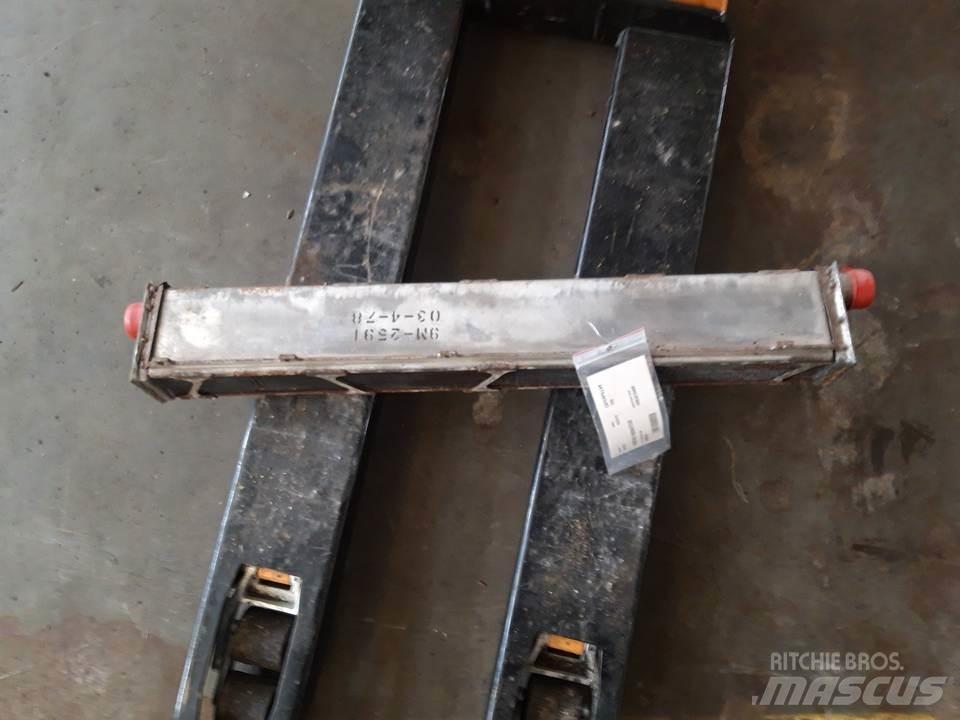 CAT 769 Motorok