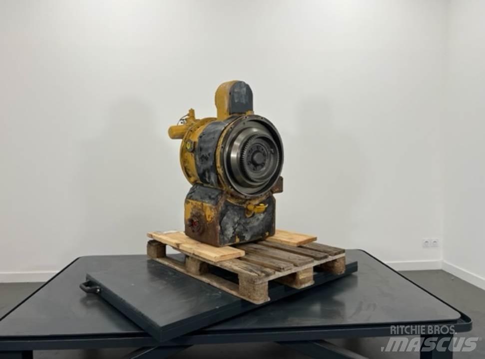 CAT 770 Váltók