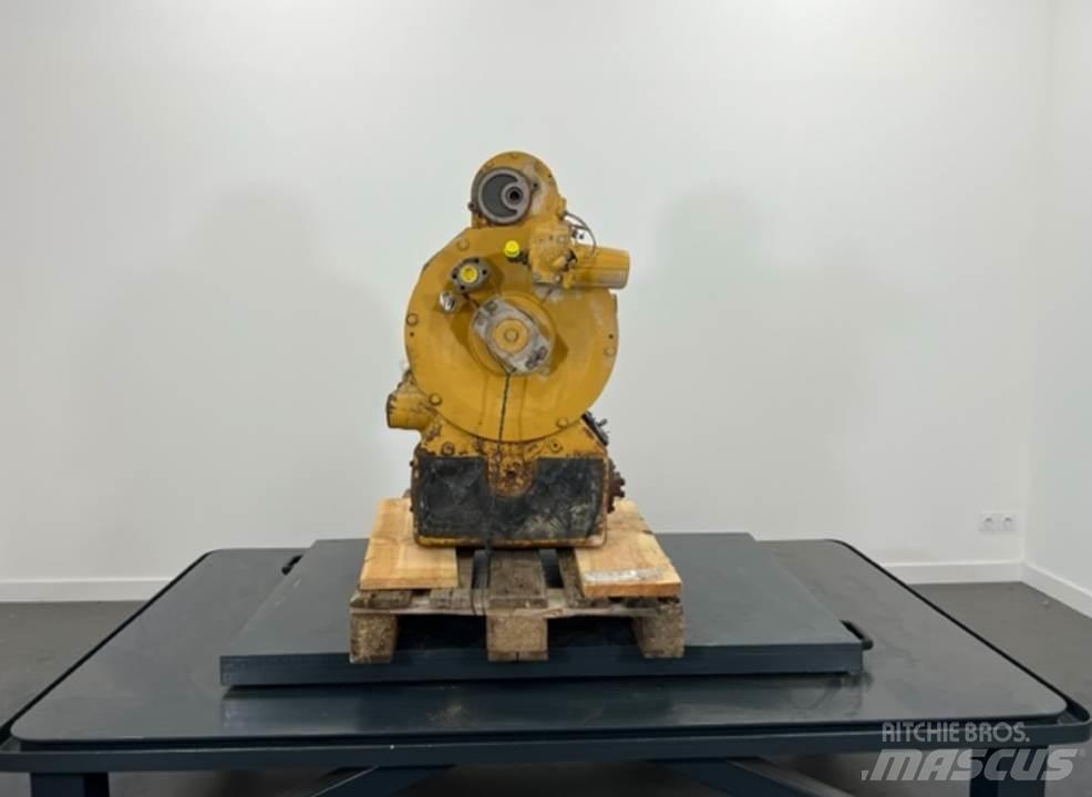 CAT 770 Váltók