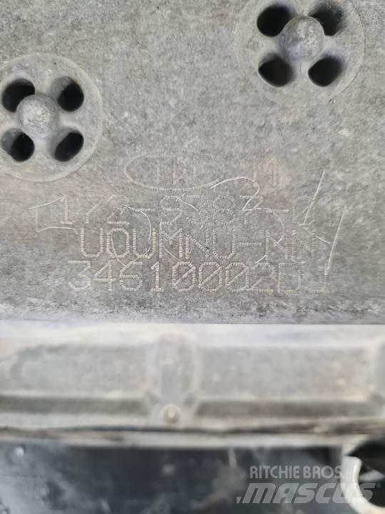CAT 771D Vezetőfülke és belső tartozékok