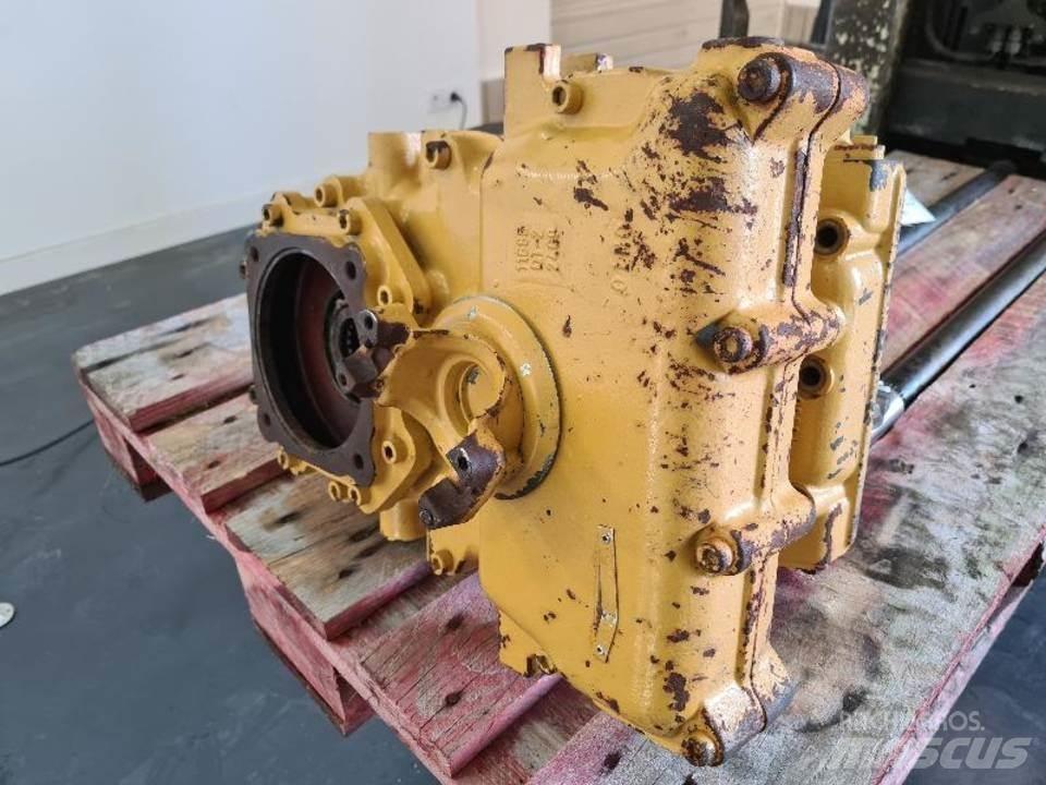 CAT 906H Váltók