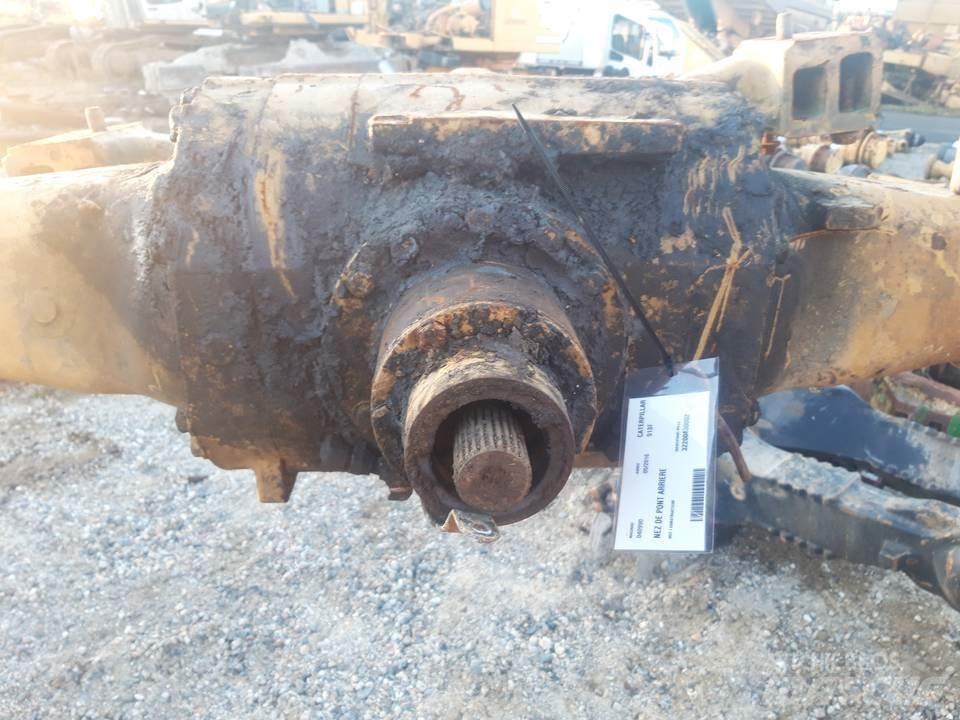 CAT 918F Váltók