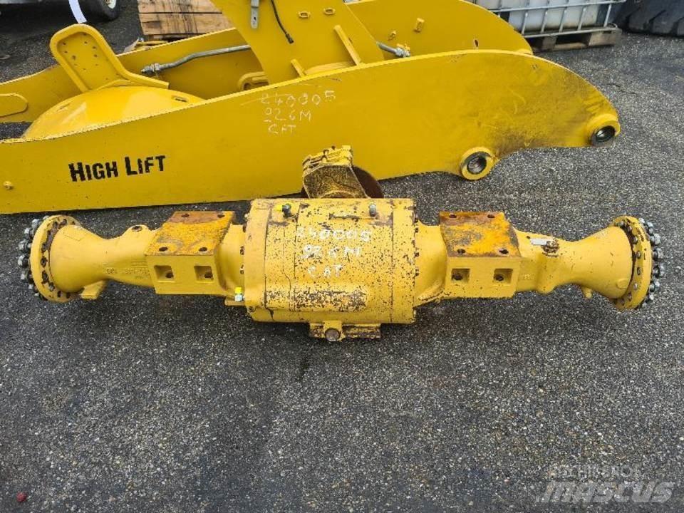 CAT 926M Váltók