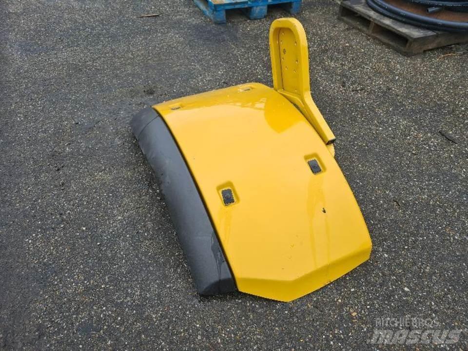 CAT 926M Vezetőfülke és belső tartozékok