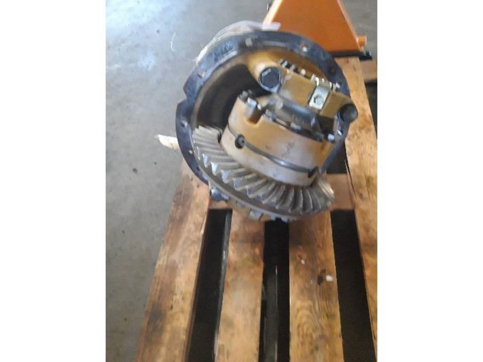 CAT 936E Váltók