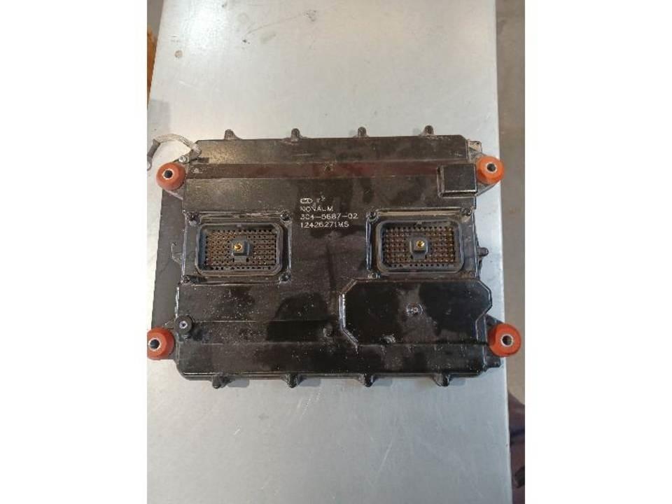 CAT 950K Vezetőfülke és belső tartozékok