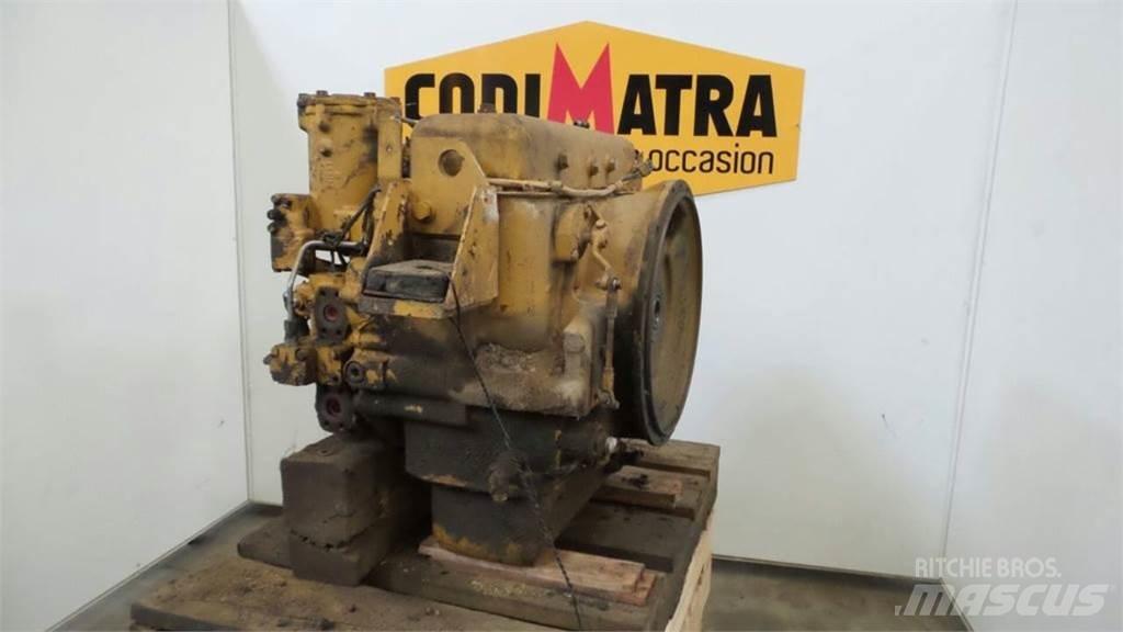 CAT 953 Váltók
