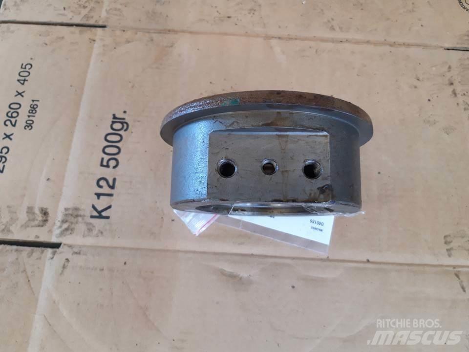 CAT 966C Váltók