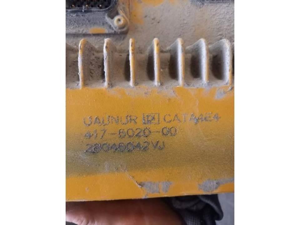 CAT 972M Vezetőfülke és belső tartozékok